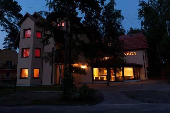 Hotel Osrodek Vega à Pobierowo Extérieur photo