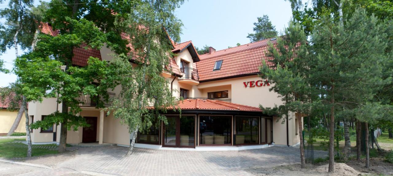 Hotel Osrodek Vega à Pobierowo Extérieur photo